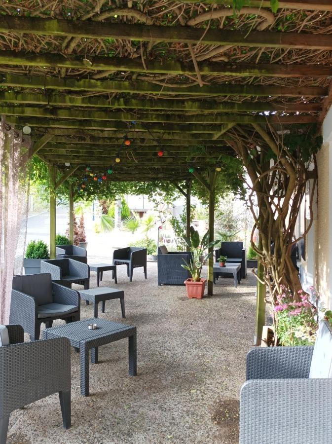 L' Auberge Campagnarde, Lourdes Poueyferre Bagian luar foto