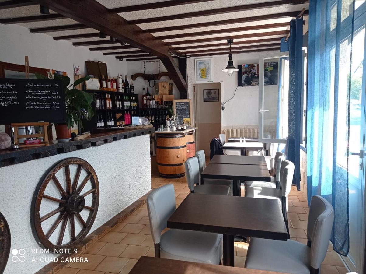 L' Auberge Campagnarde, Lourdes Poueyferre Bagian luar foto