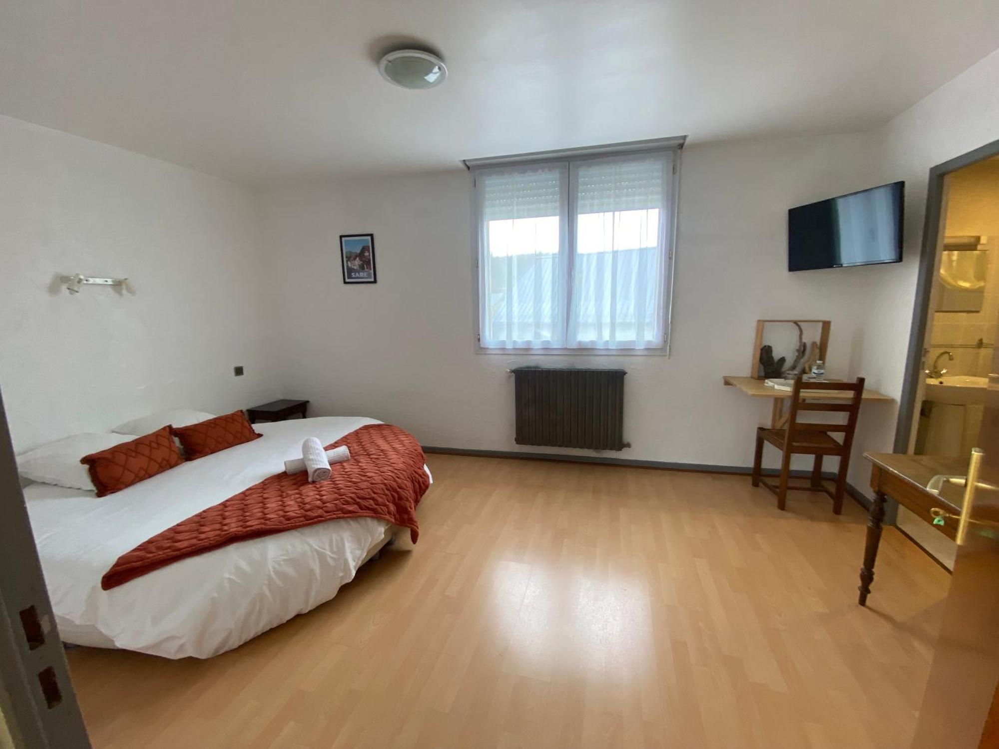 L' Auberge Campagnarde, Lourdes Poueyferre Bagian luar foto